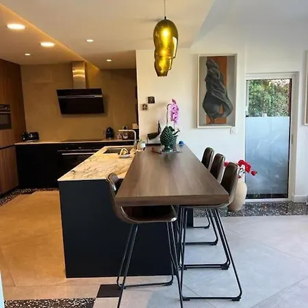 וילה Avec Vue Et Piscine *